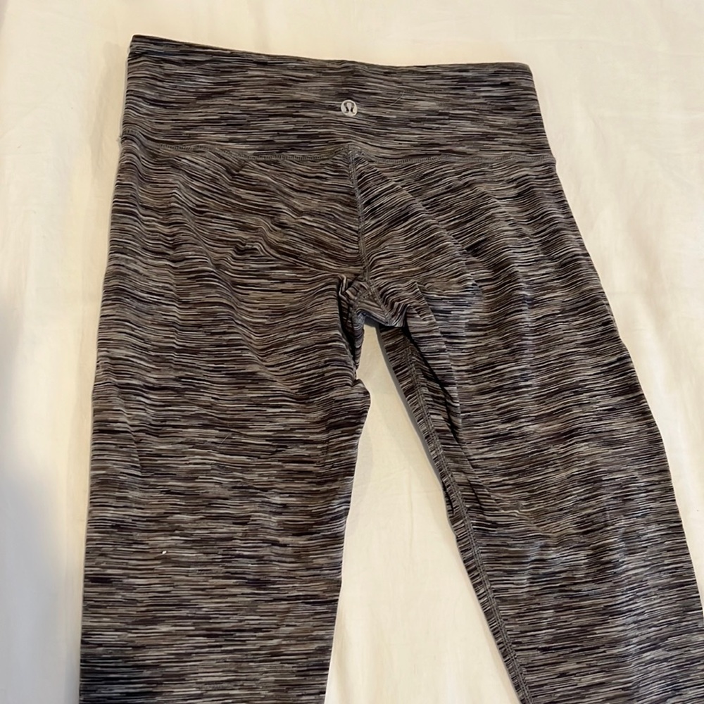 Lululemon crop